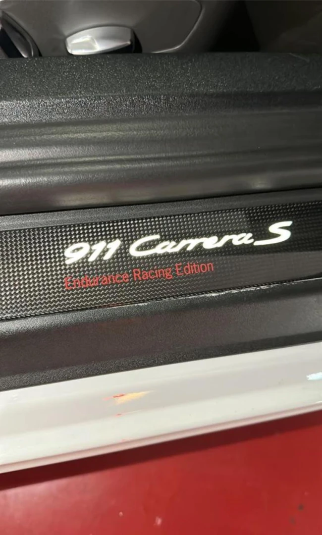 Porsche 911 2023 - Sports Car thumbnail NaN